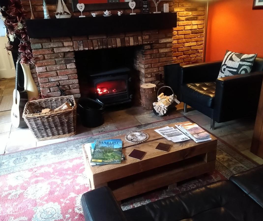Coltishall Bridge House B&B מראה חיצוני תמונה