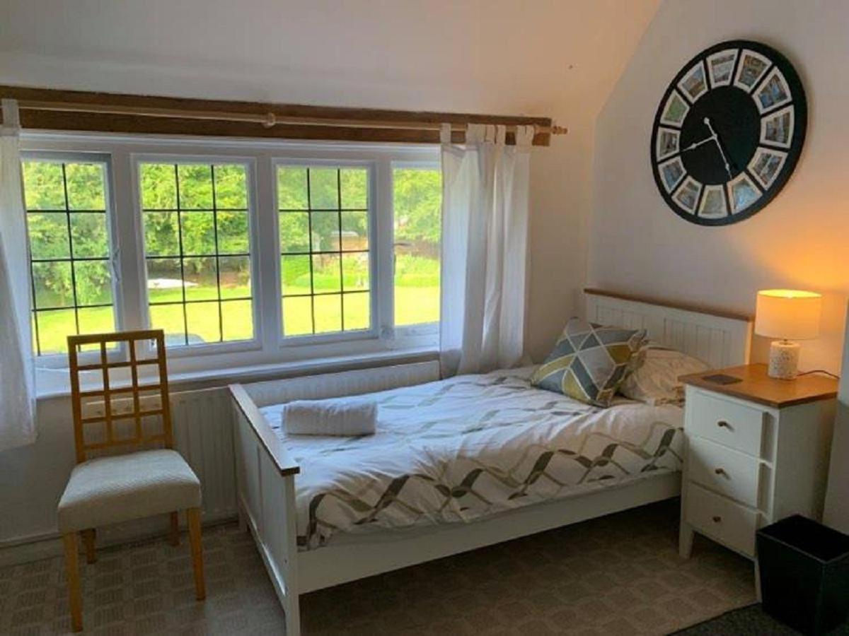 Coltishall Bridge House B&B מראה חיצוני תמונה