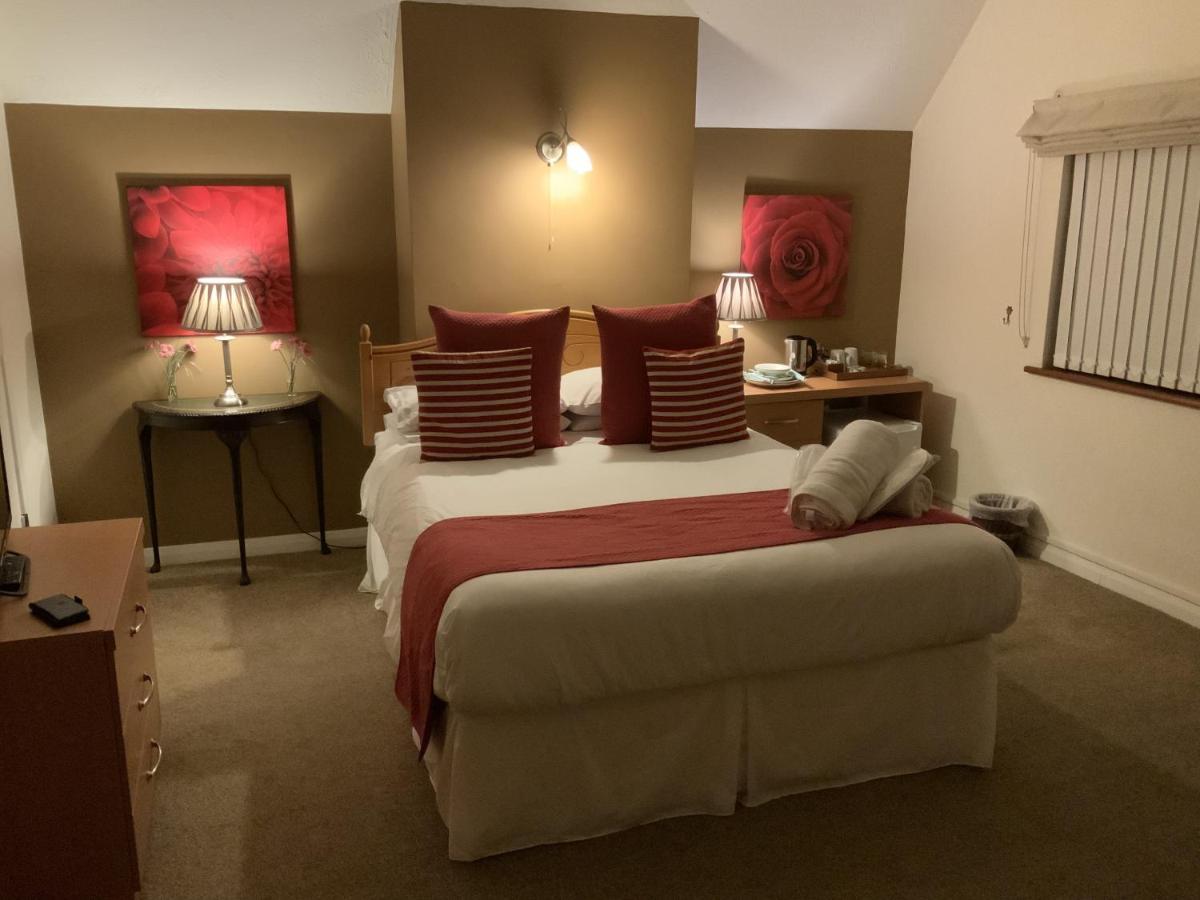 Coltishall Bridge House B&B מראה חיצוני תמונה