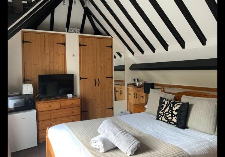 Coltishall Bridge House B&B מראה חיצוני תמונה